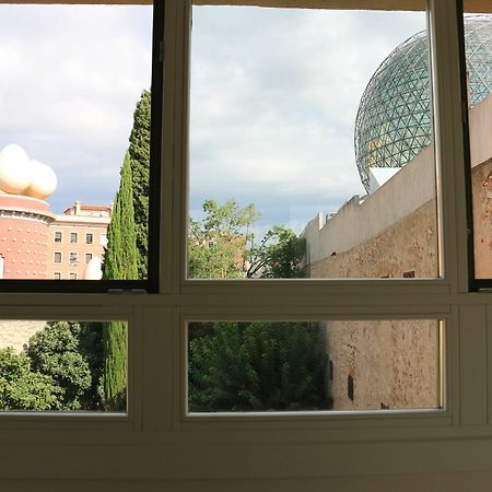 The Museum Apartments Фигерас Екстериор снимка