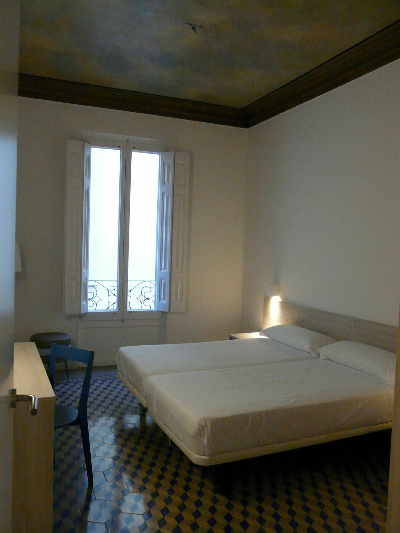 The Museum Apartments Фигерас Екстериор снимка
